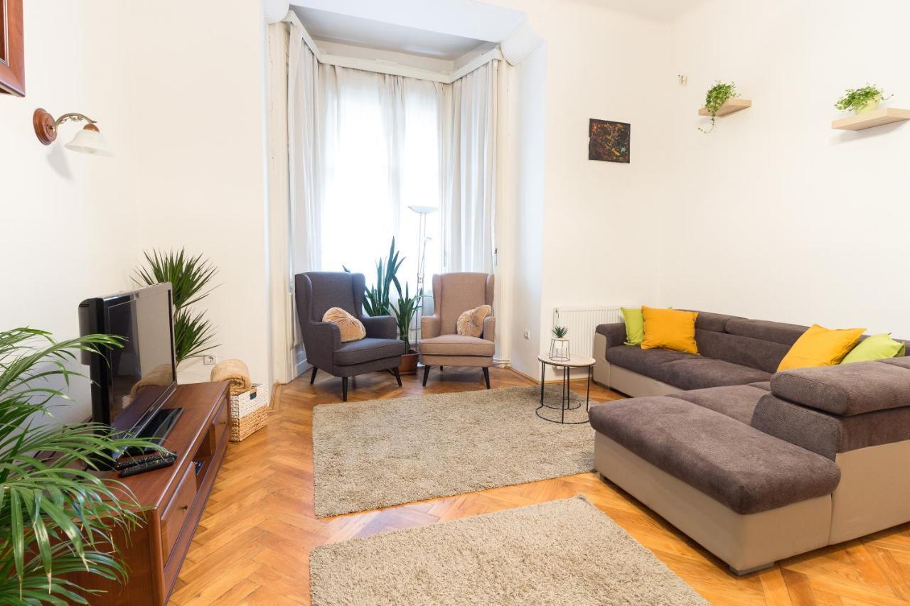 Szasz Buda Vila Apartment Apartament *